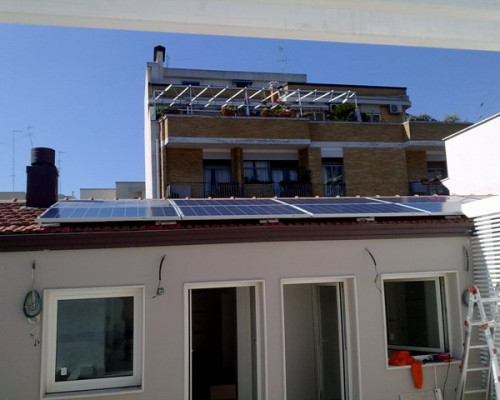 Bari - Azienda di intermediazione immobiliare - Impianto Fotovoltaico da 2,88 kWp